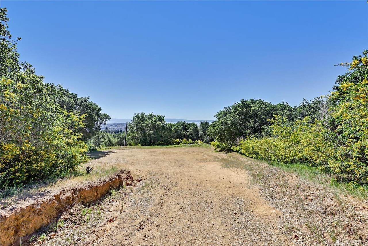 0 Russell Avenue - Photo 1