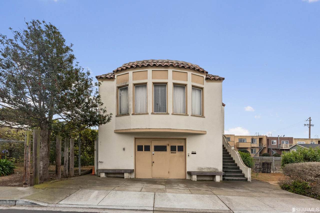 640 Lisbon Street - Photo 1