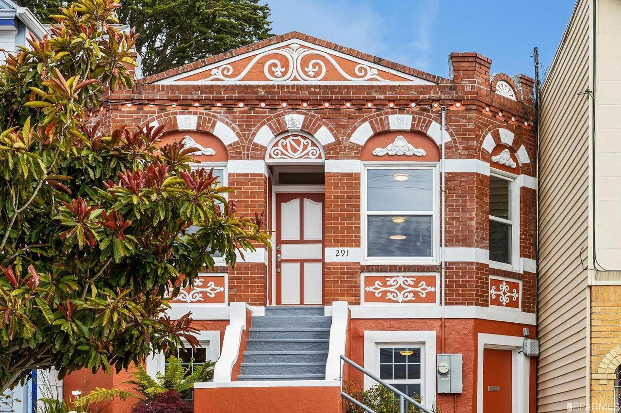 291 Munich Street - Photo 1