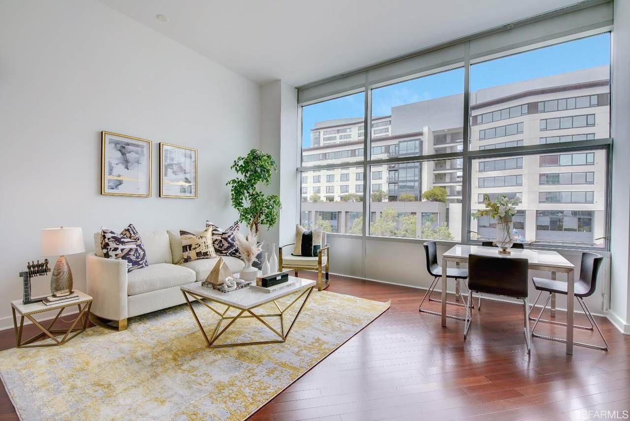 207 King Street - Photo 1