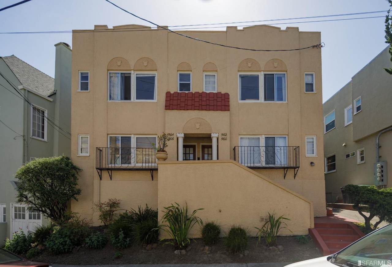 560 Merritt Avenue - Photo 1