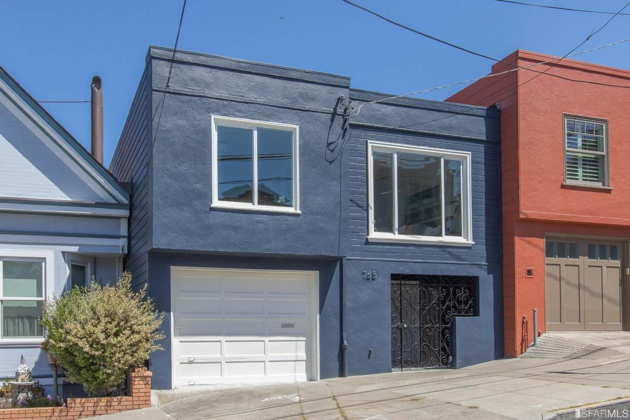 765 Wisconsin Street - Photo 1