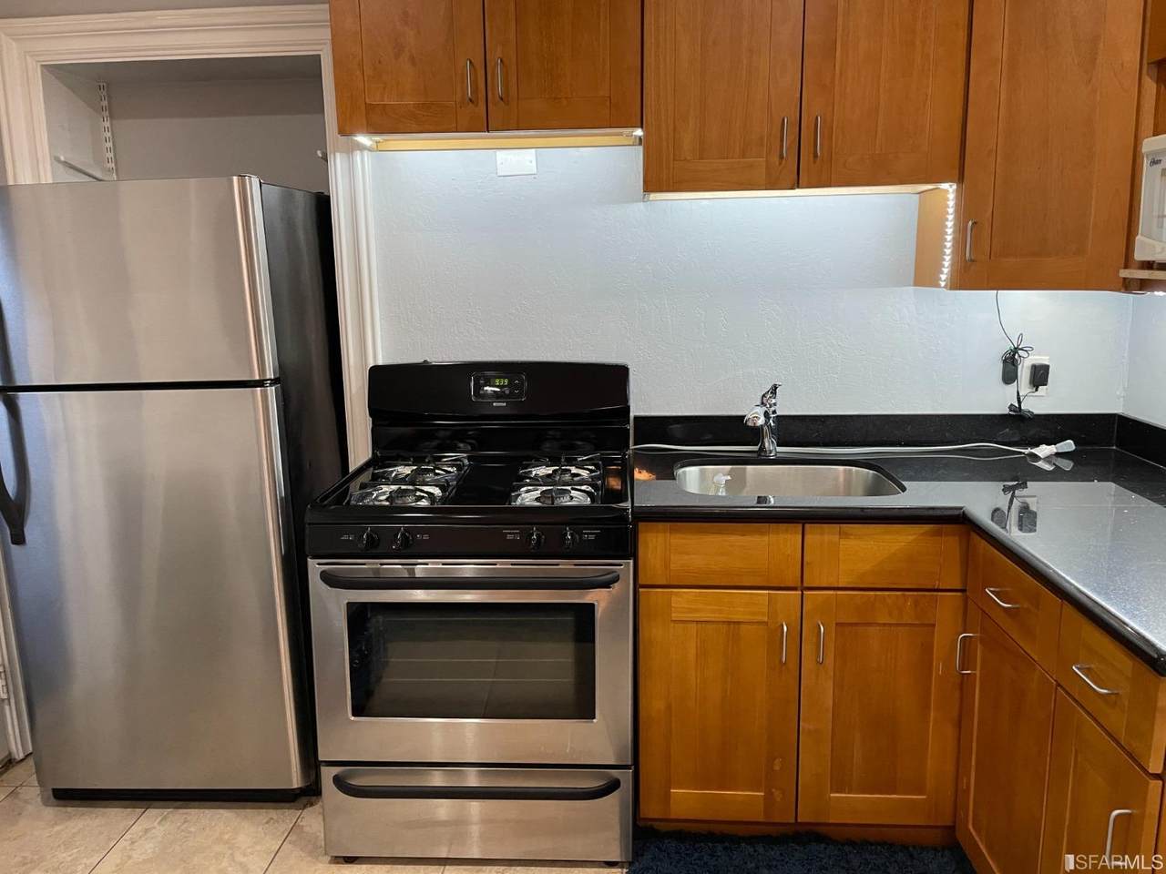 2836 Franklin Street - Photo 1