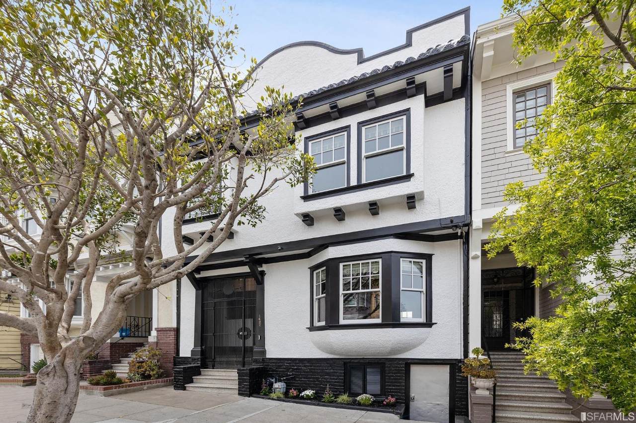 1487 6th Avenue - Photo 1