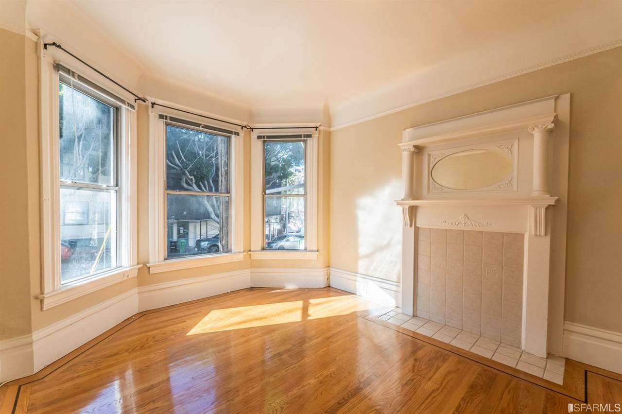 1454 Hyde Street - Photo 1
