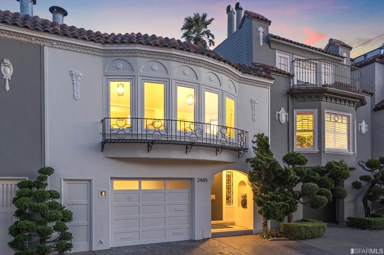 2465 Francisco Street - Photo 1