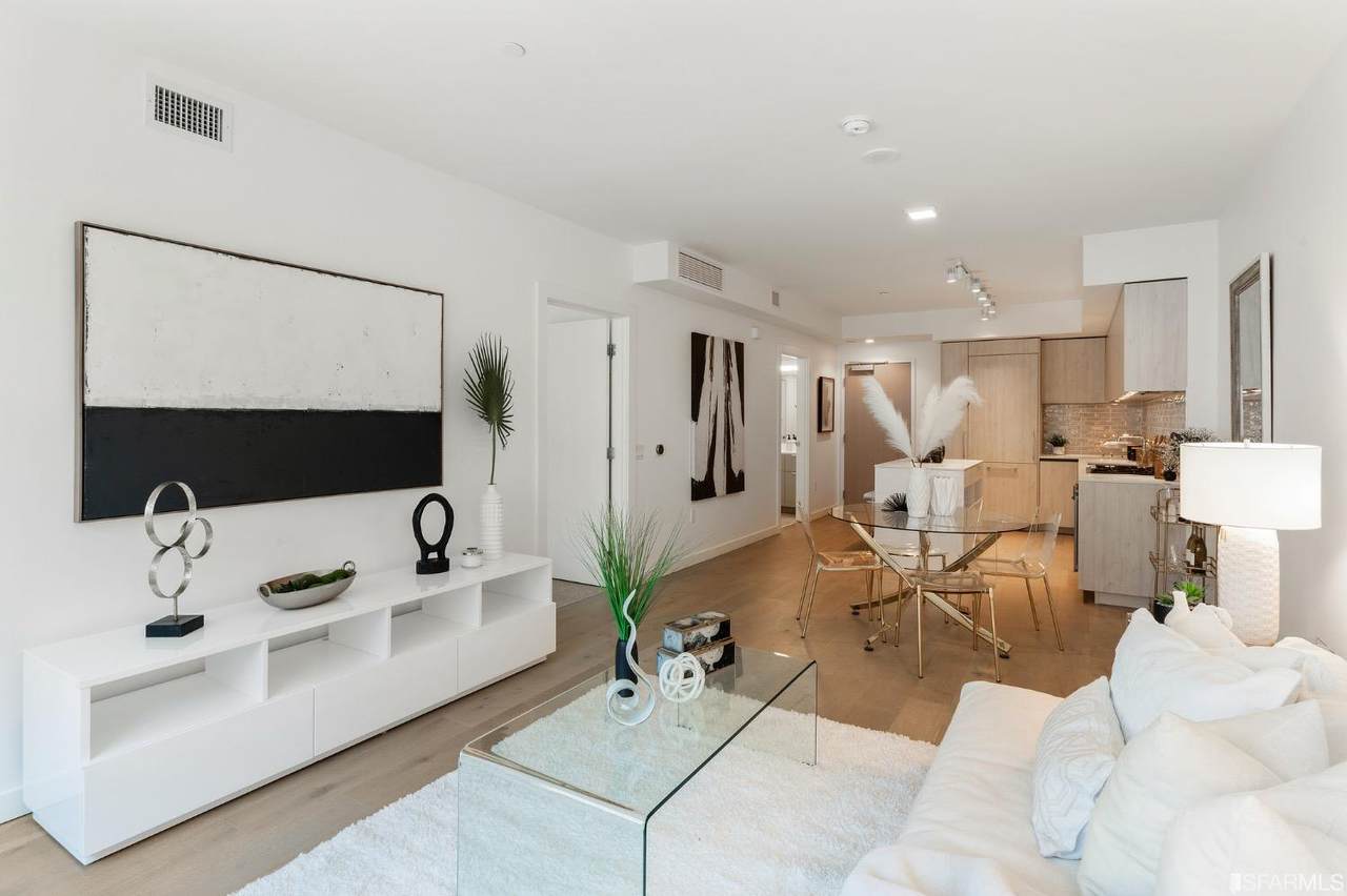 110 Channel Street - Photo 1
