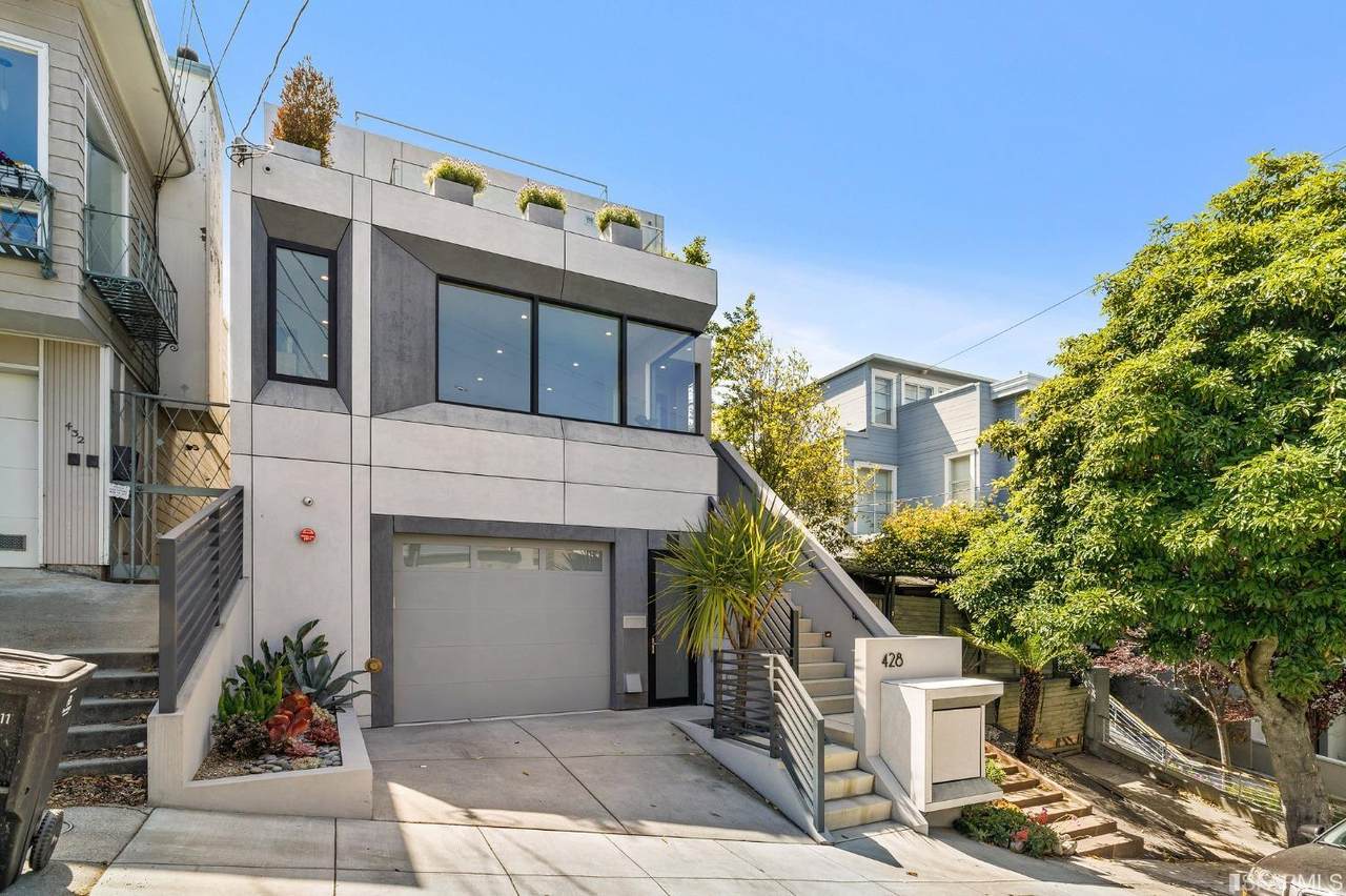 428 Collingwood Street - Photo 1