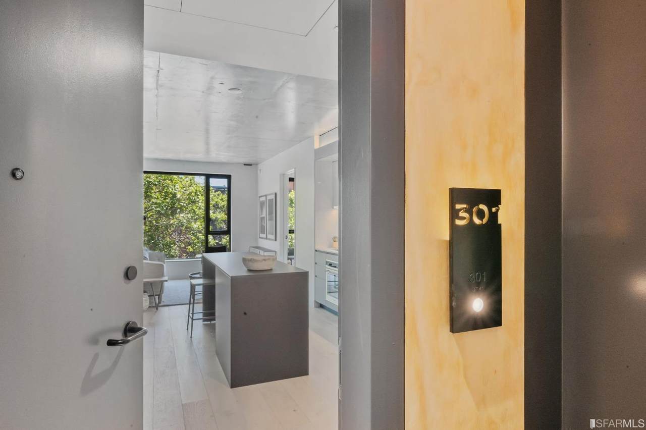 960 Market Street - Photo 1