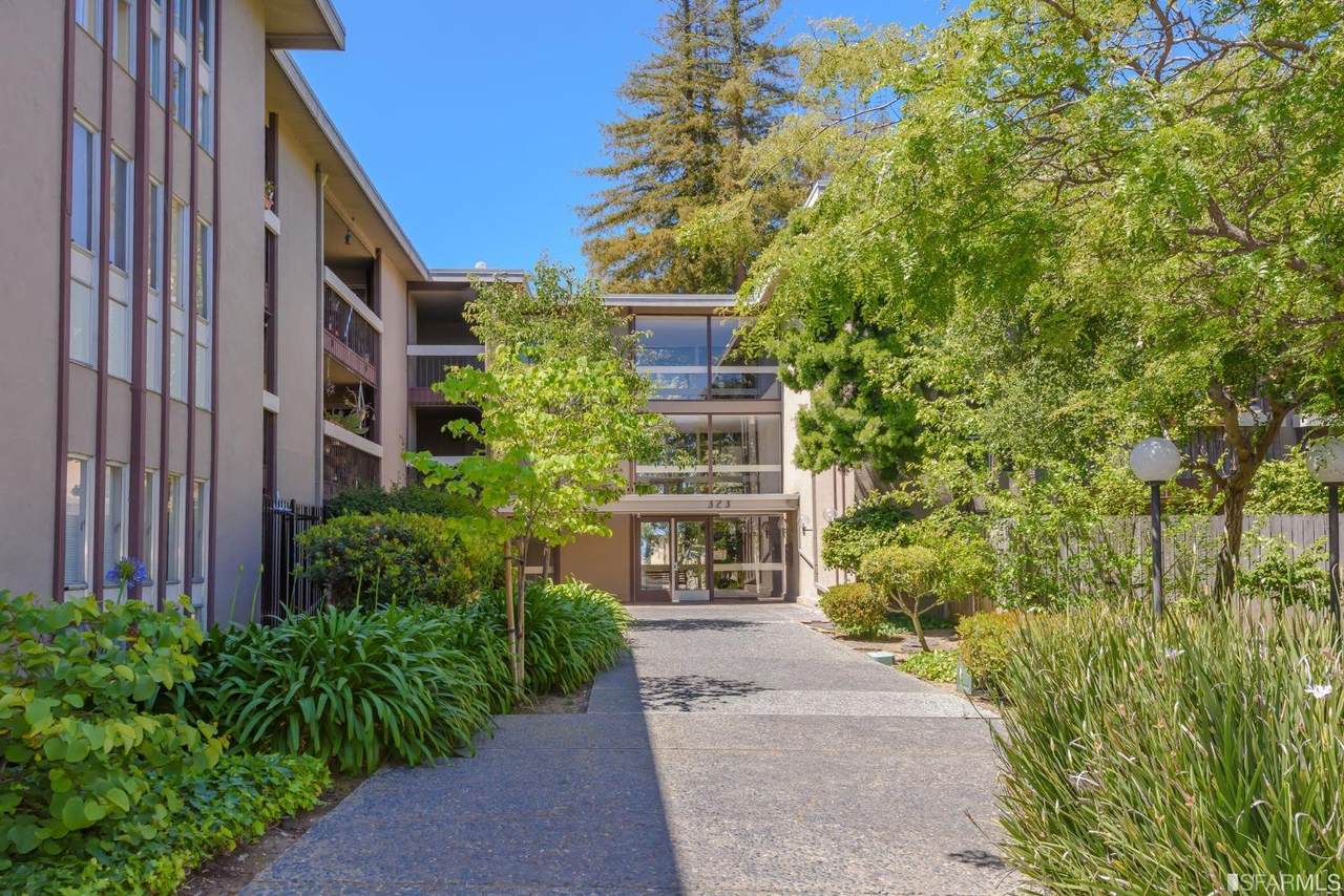 323 Monte Vista Avenue - Photo 1