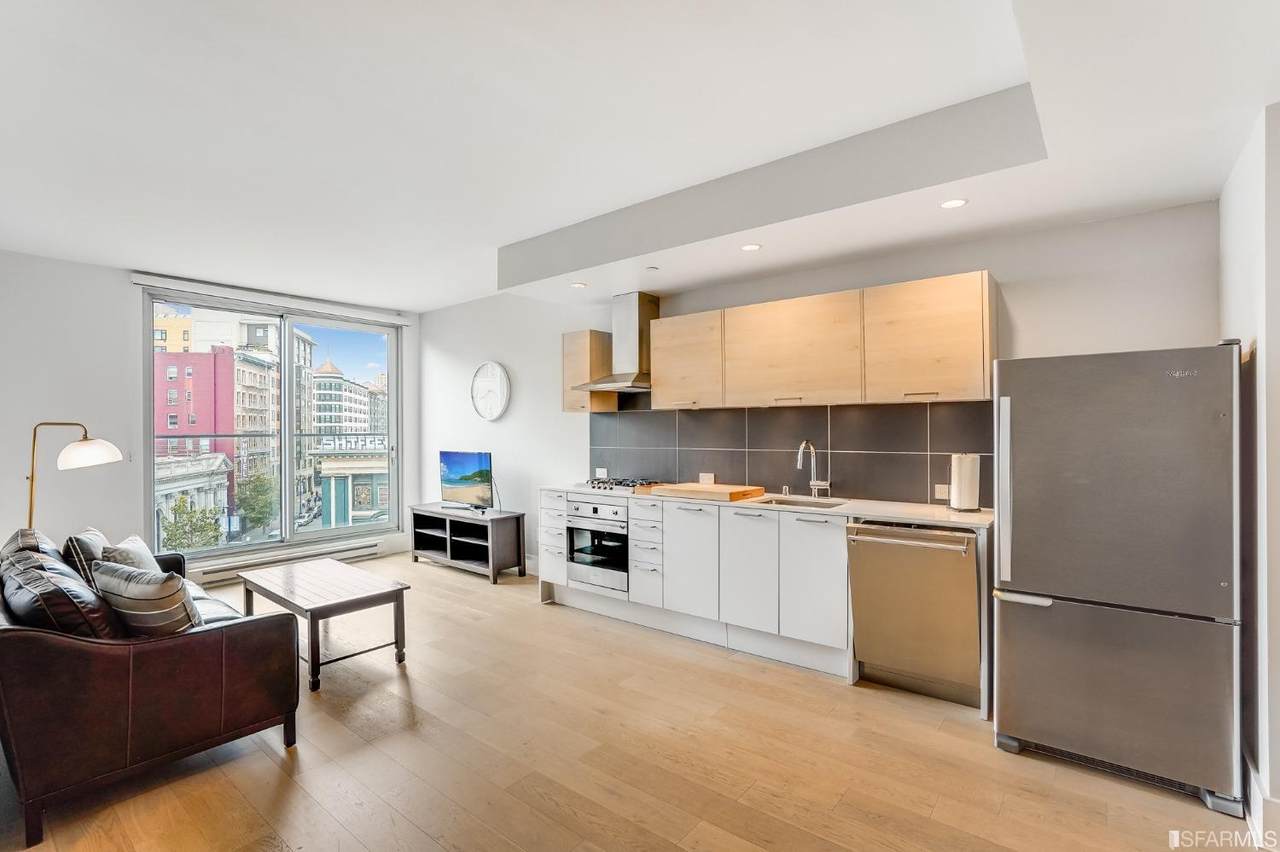 1075 Market Street - Photo 1