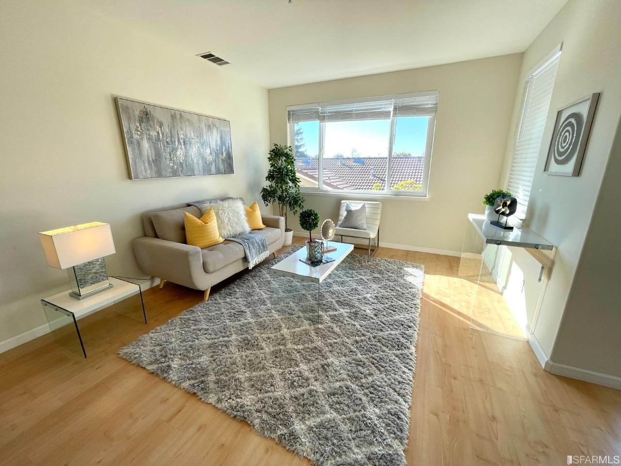 88 17th Avenue - Photo 1