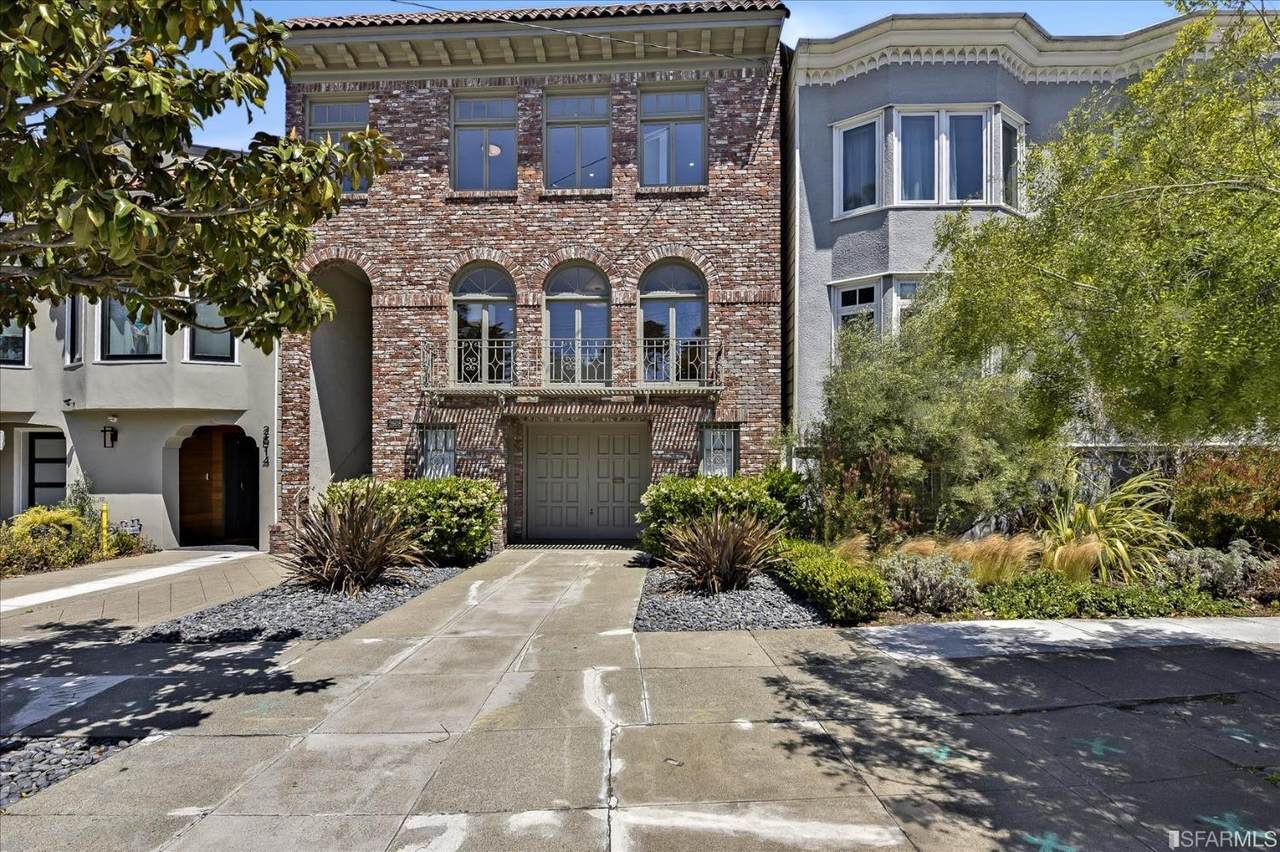 2608 Fulton Street - Photo 1