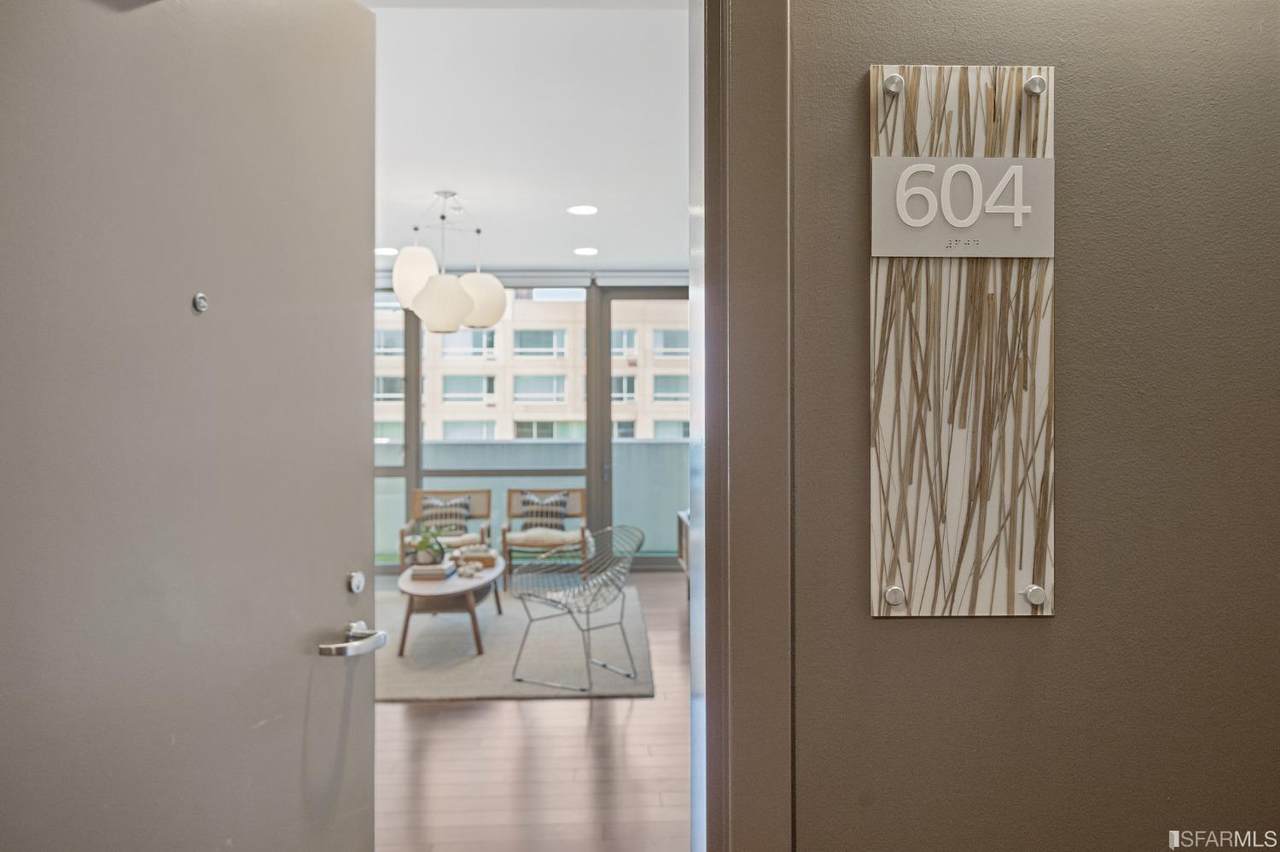 255 Berry Street - Photo 1