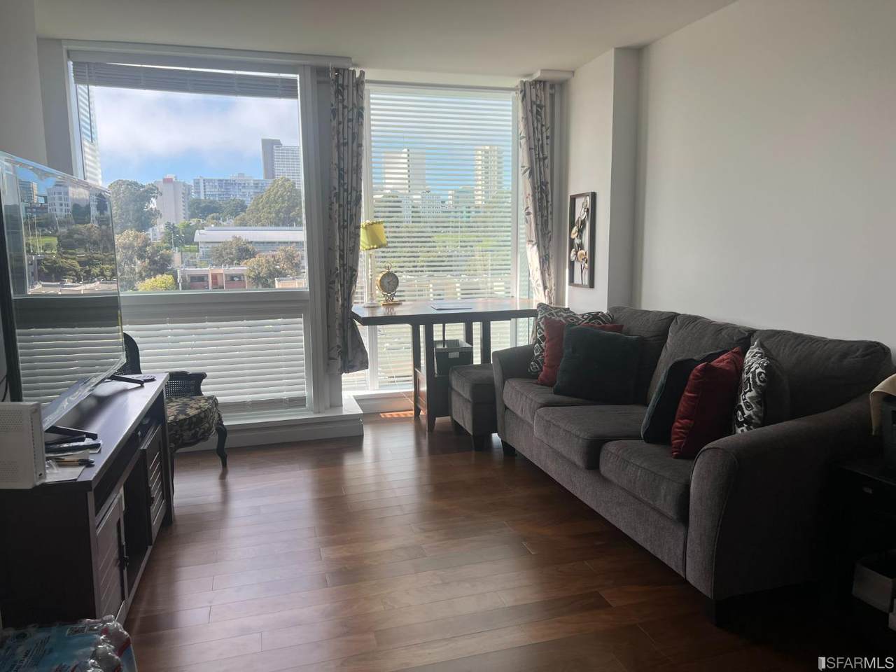 555 Fulton Street - Photo 1