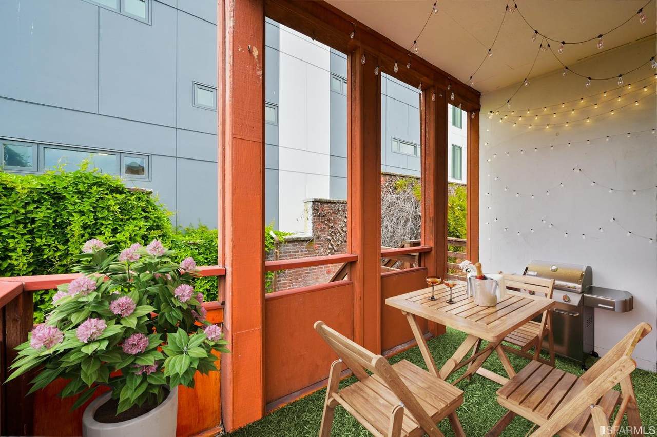 174 Langton Street - Photo 1