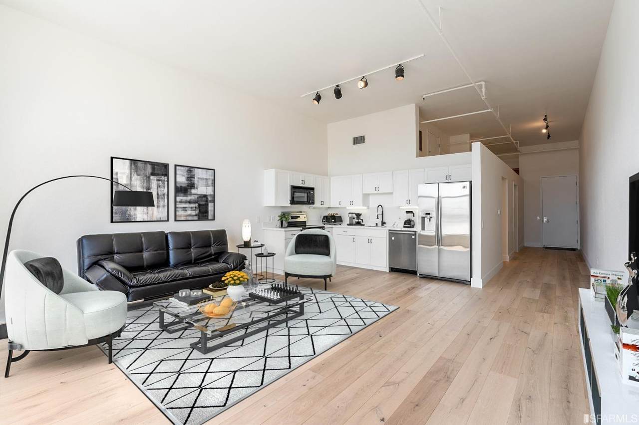 81 Lansing Street - Photo 1