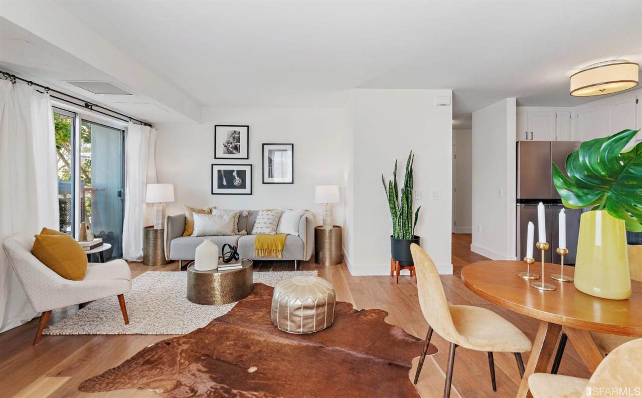 135 Valencia Street - Photo 1