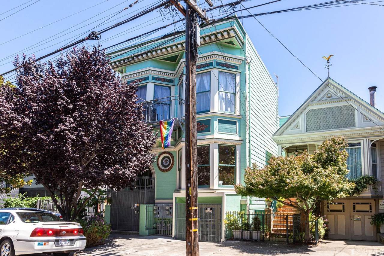 1021 Shotwell Street - Photo 1