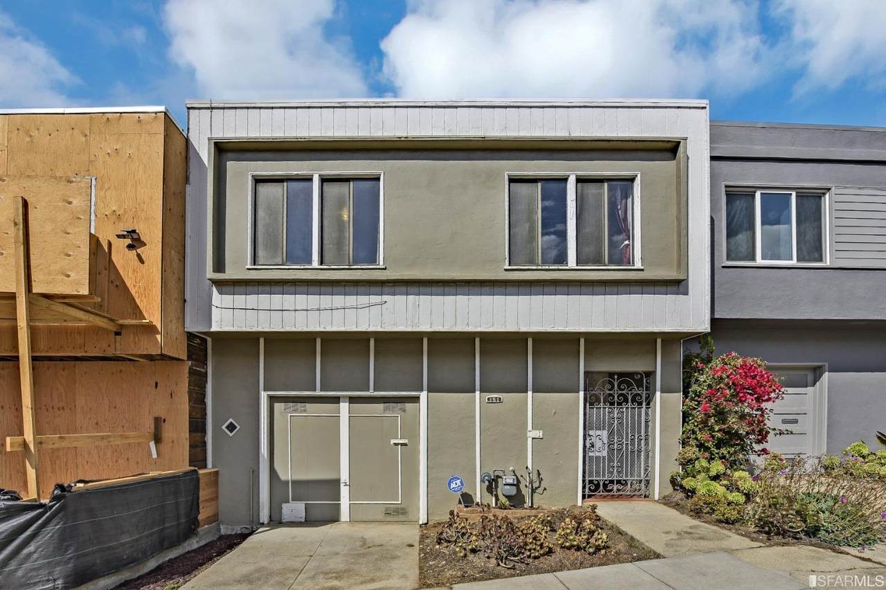 151 Marietta Drive - Photo 1