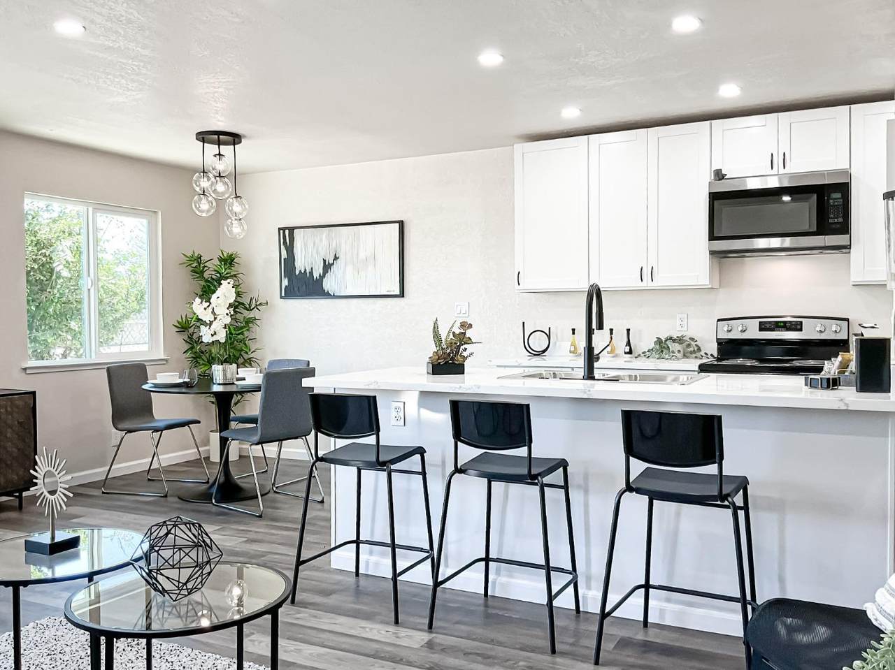 123 La Fresa Court - Photo 1