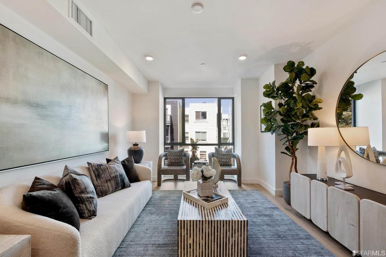 3620 Cesar Chavez Street - Photo 1
