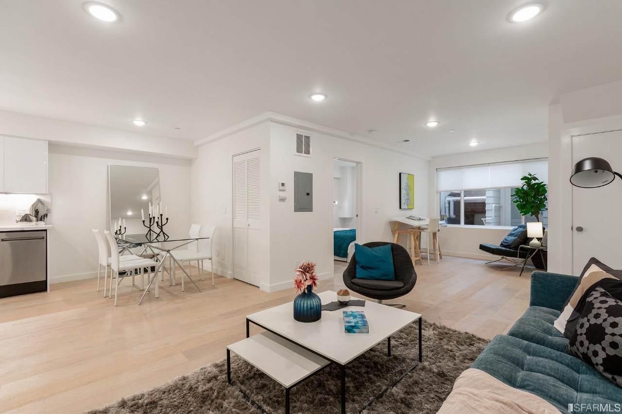 1148 Montgomery Street - Photo 1