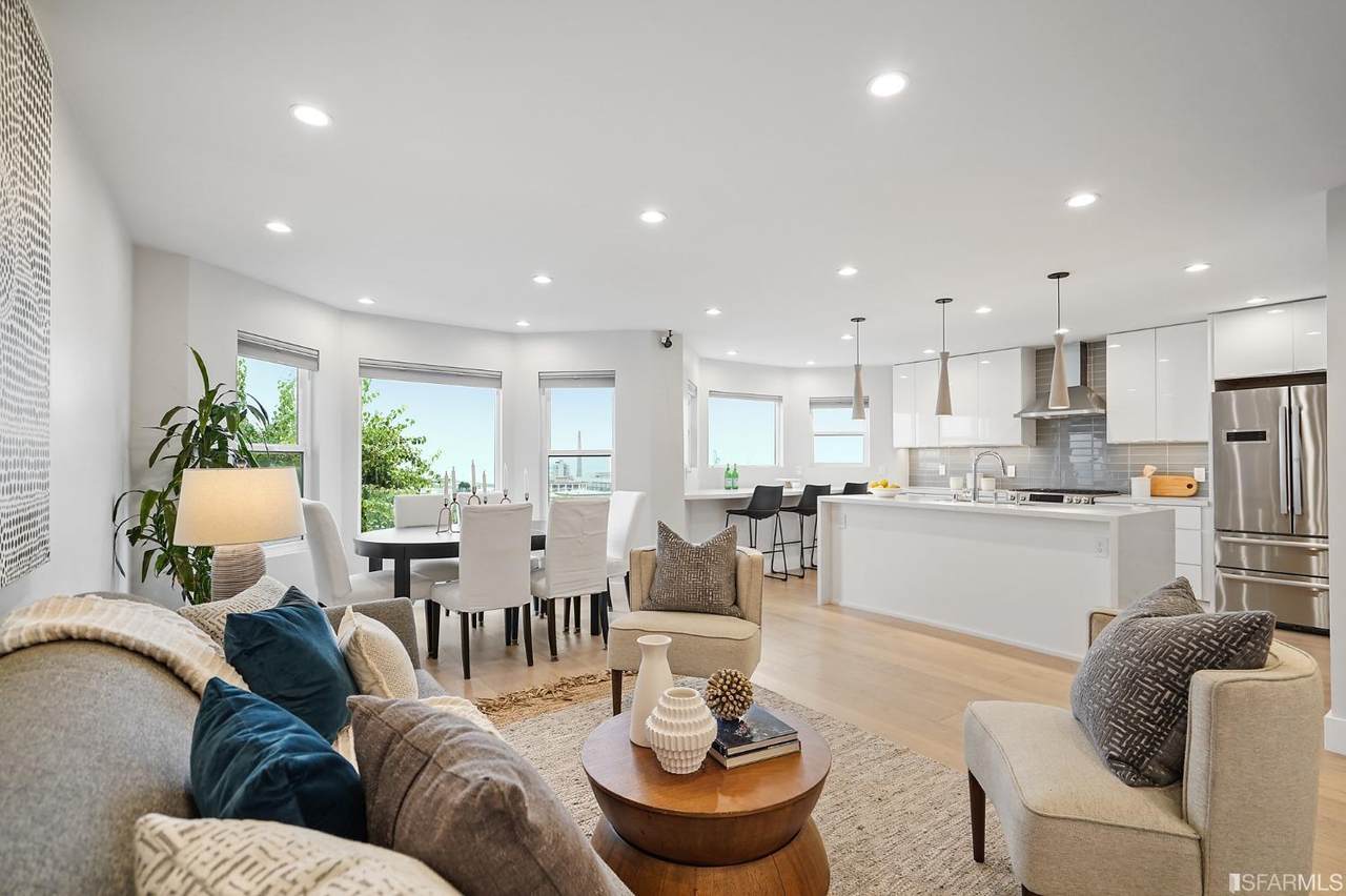 535 Pennsylvania Avenue - Photo 1