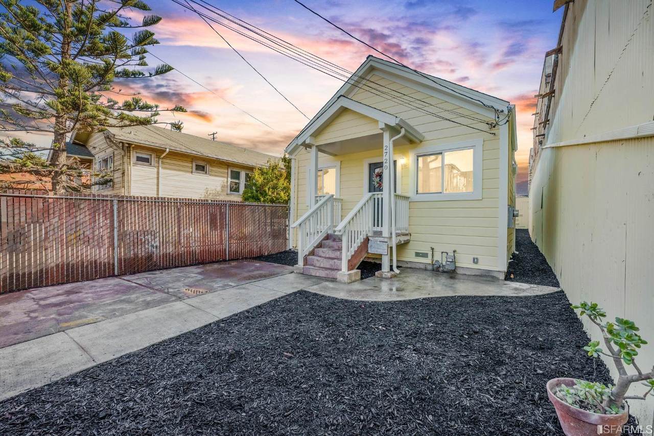 2720 Union Street - Photo 1