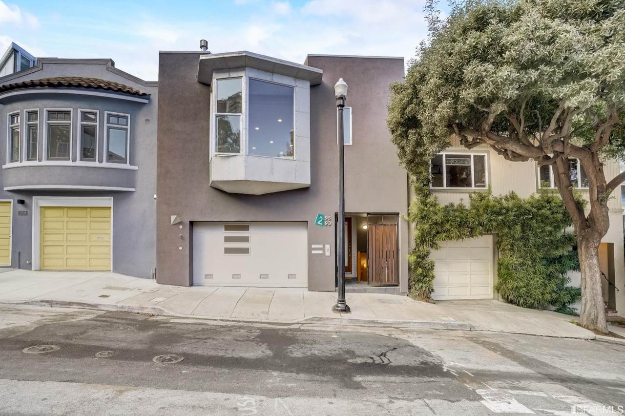 293 Downey Street - Photo 1