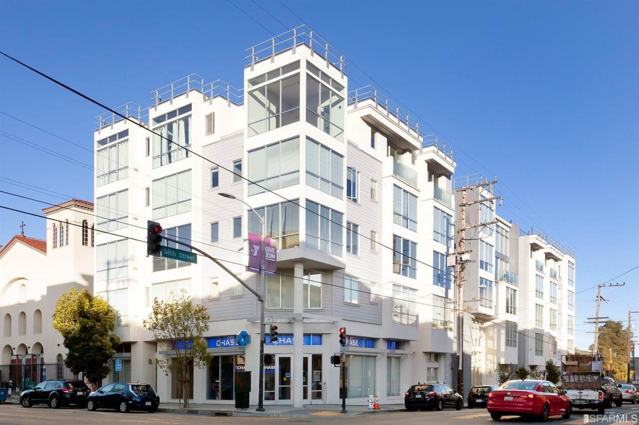 380 14th Street - Photo 1