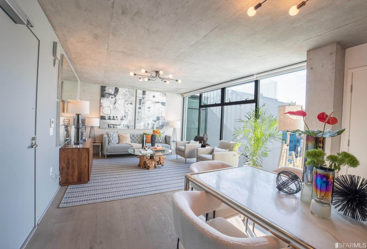 8 Octavia Street - Photo 1
