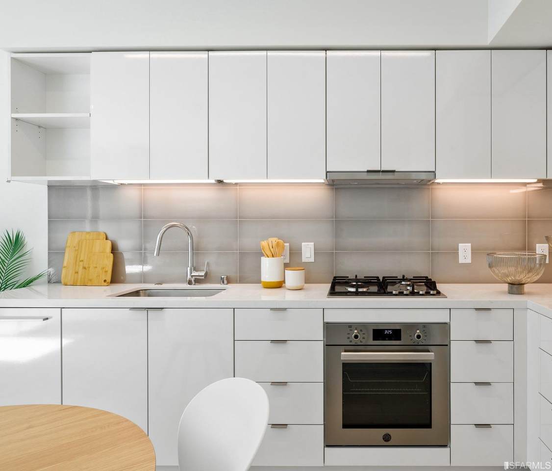 88 Arkansas Street - Photo 1