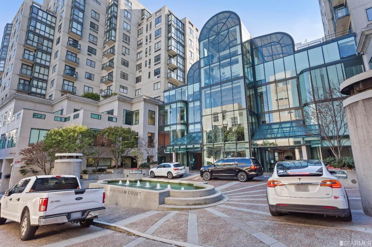 1 Daniel Burnham Court - Photo 1
