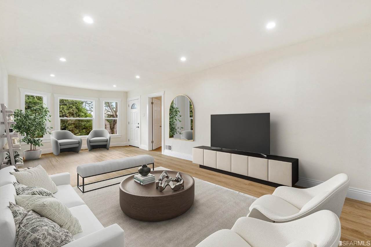 332 Parkview Avenue - Photo 1