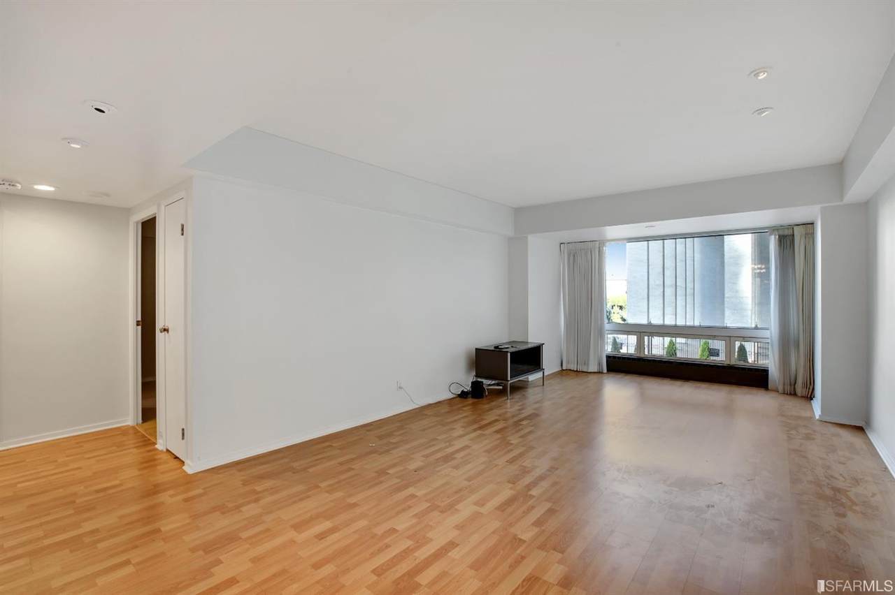 1177 California Street - Photo 1