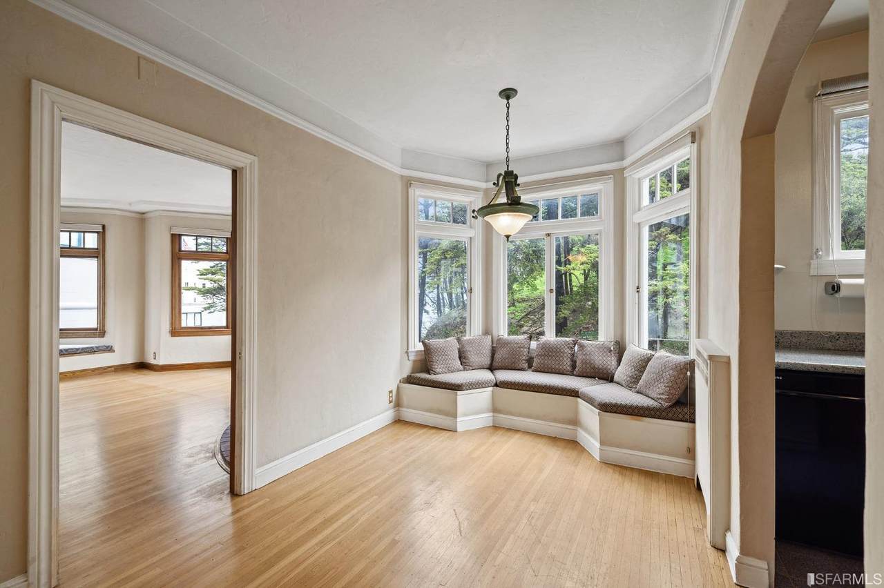 201 Telegraph Hill Boulevard - Photo 1
