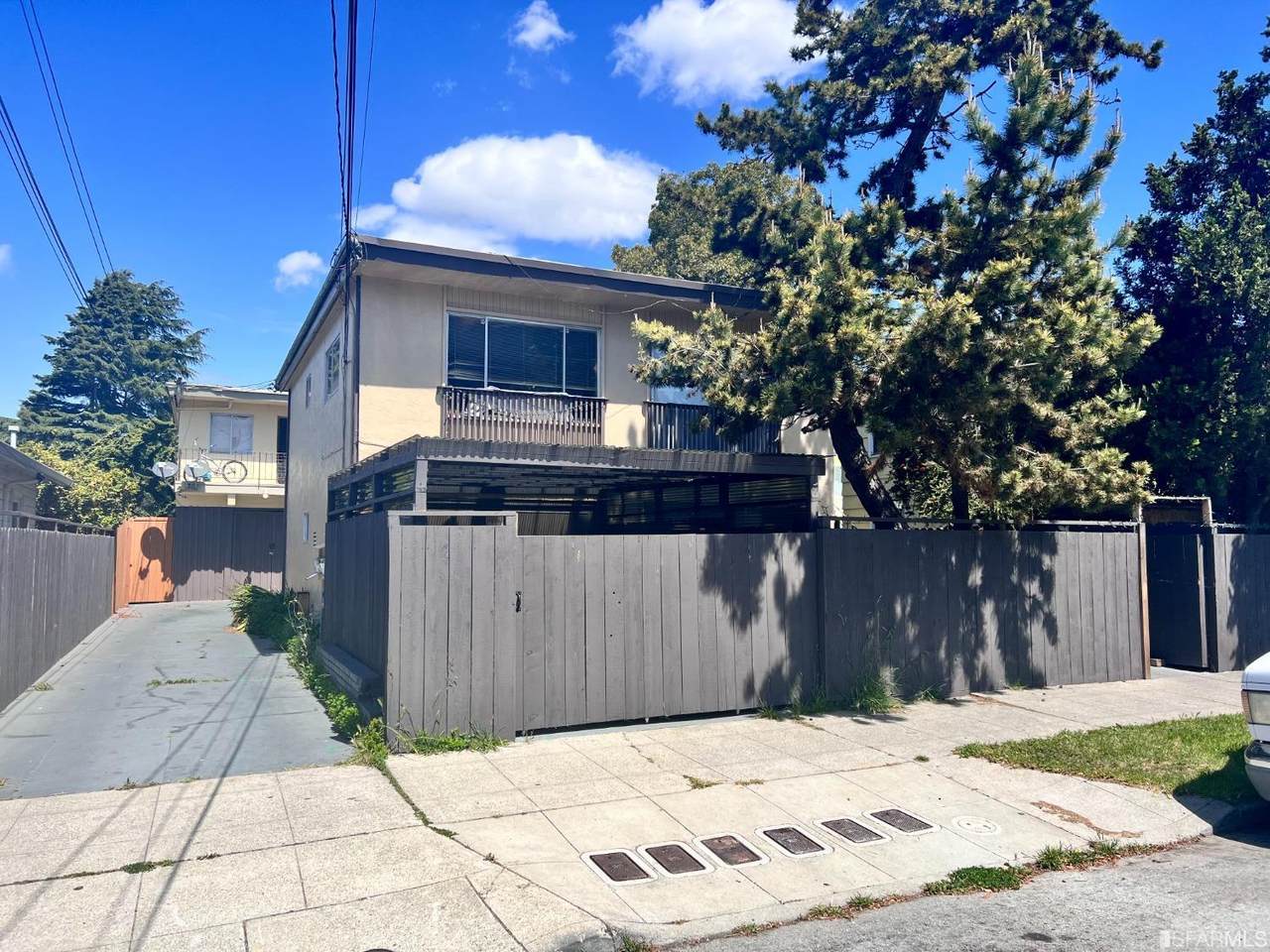 1011 Delaware Street - Photo 1