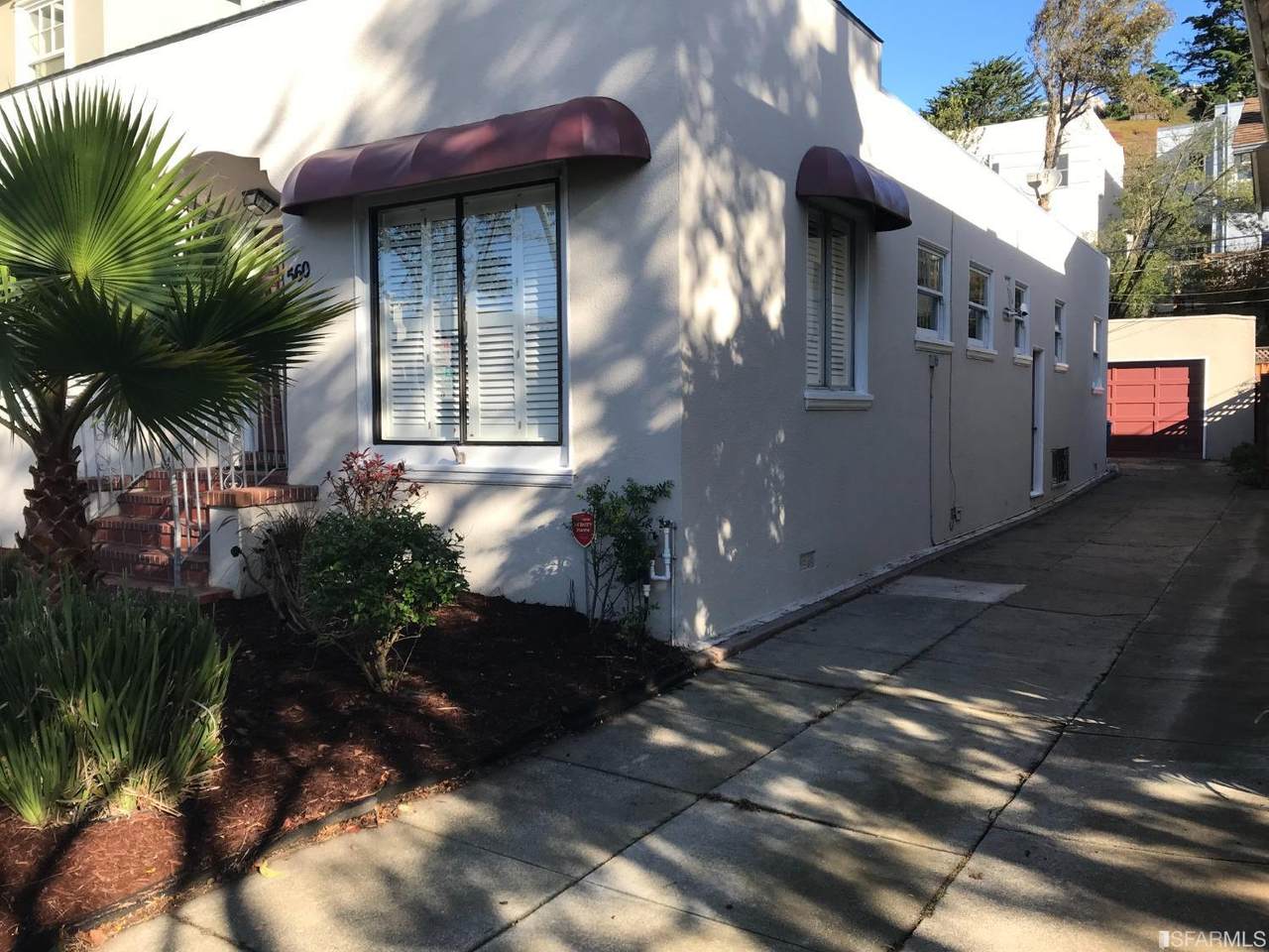 560 Magellan Avenue - Photo 1