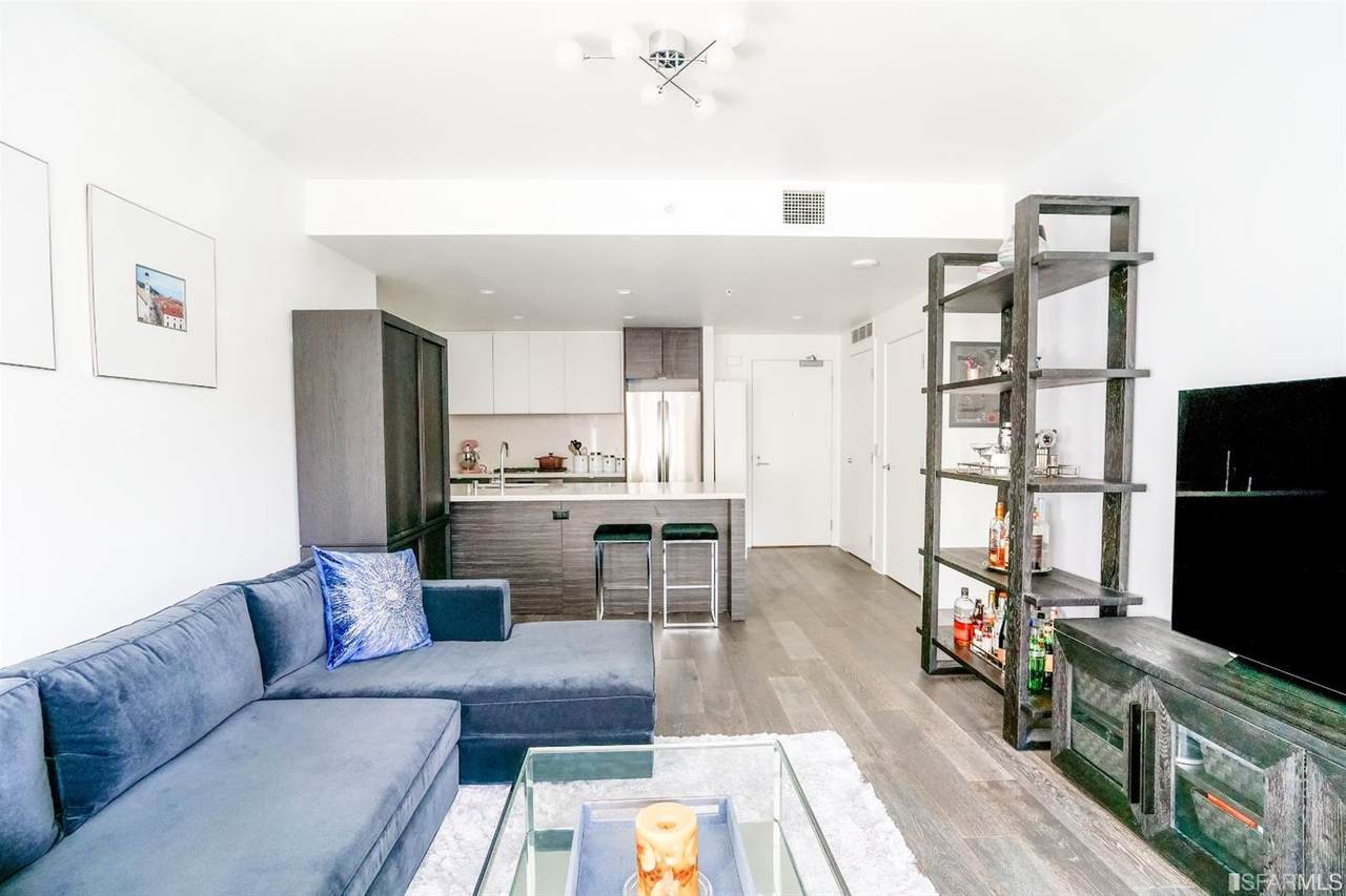1688 Pine Street - Photo 1
