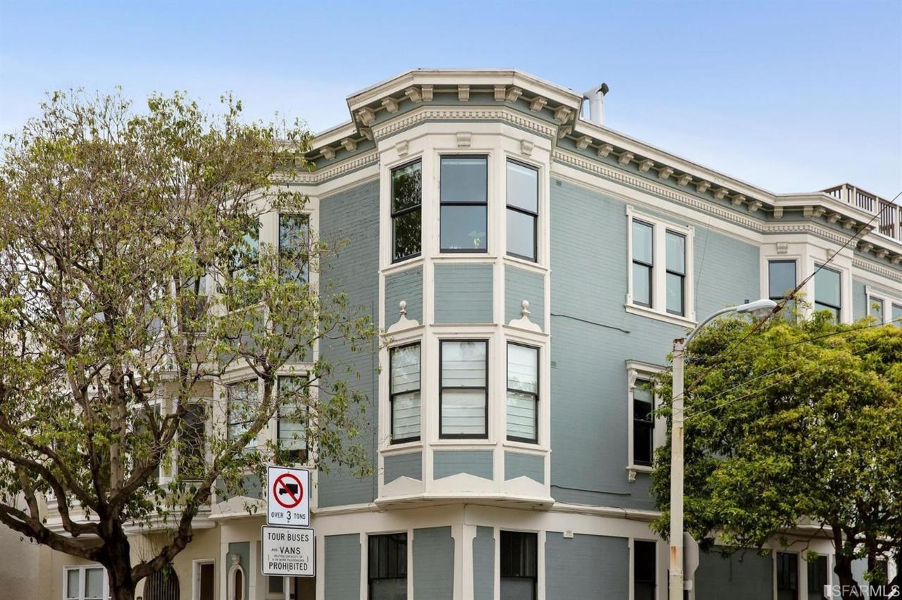 2061 Larkin Street - Photo 1