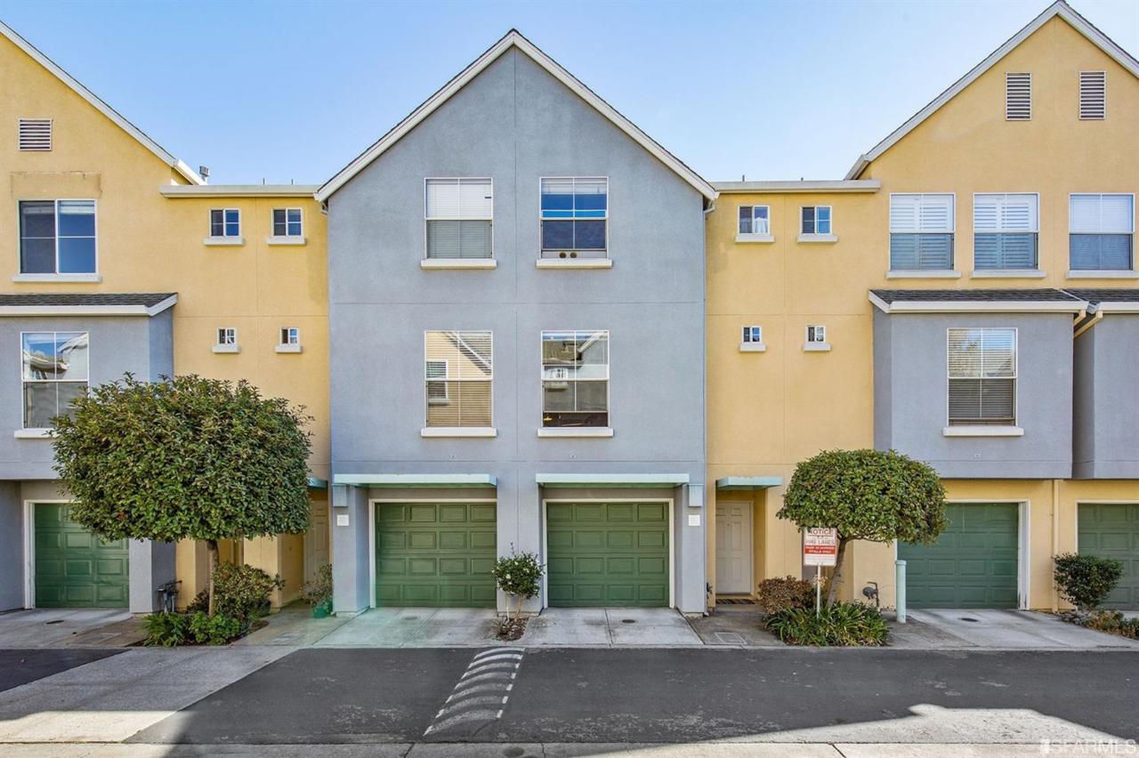 664 Atherton Place - Photo 1