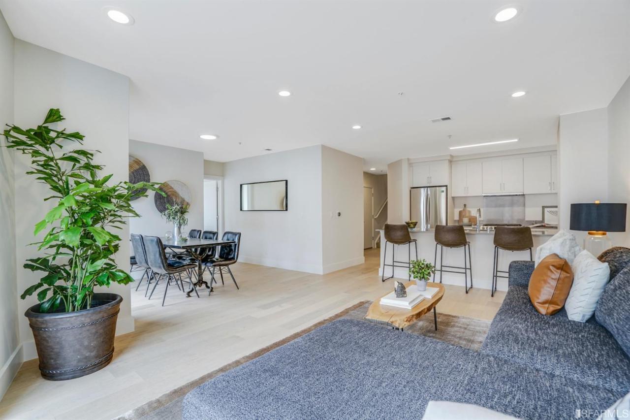 1117 Ocean - Photo 1