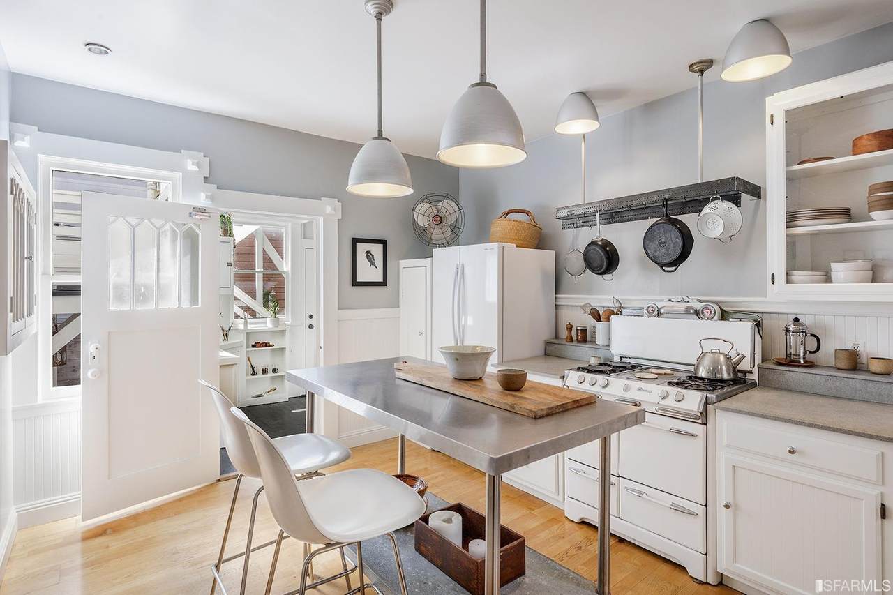 60 Ramona Avenue - Photo 1