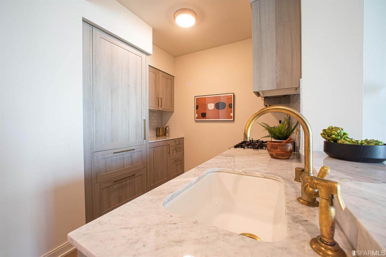401 Harrison - Photo 1