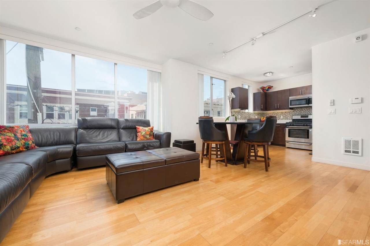 380 14th Street - Photo 1
