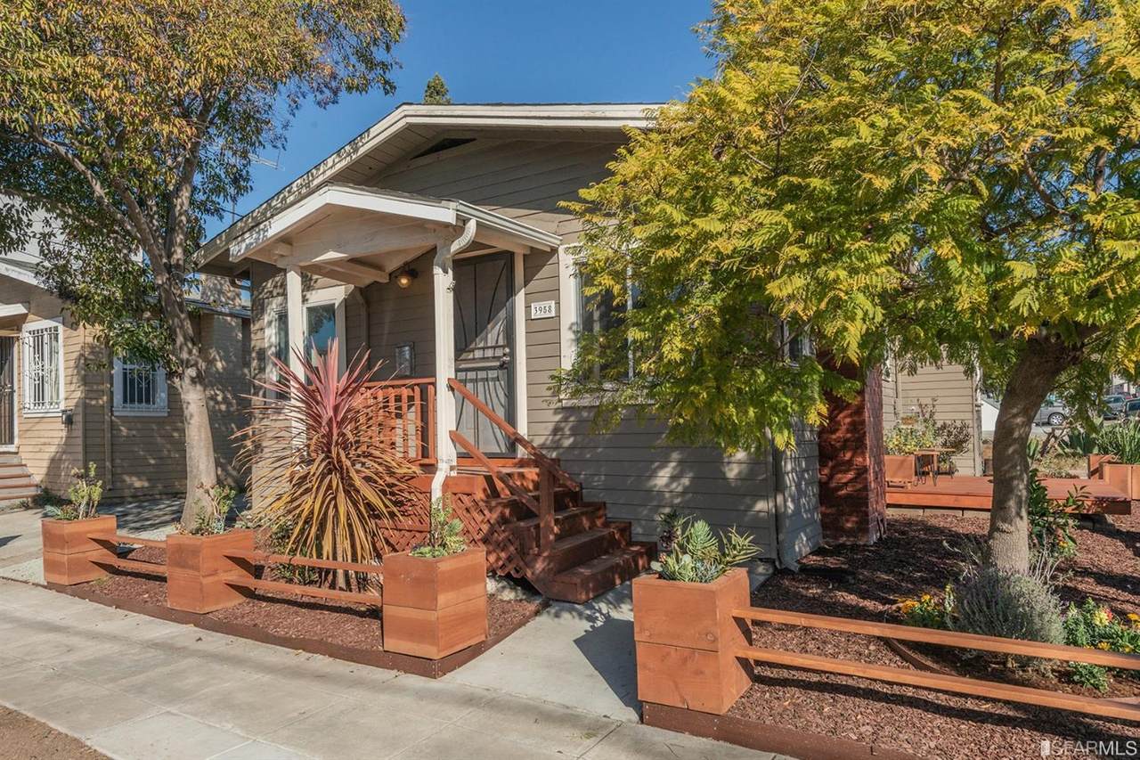 3958 Angelo Avenue - Photo 1