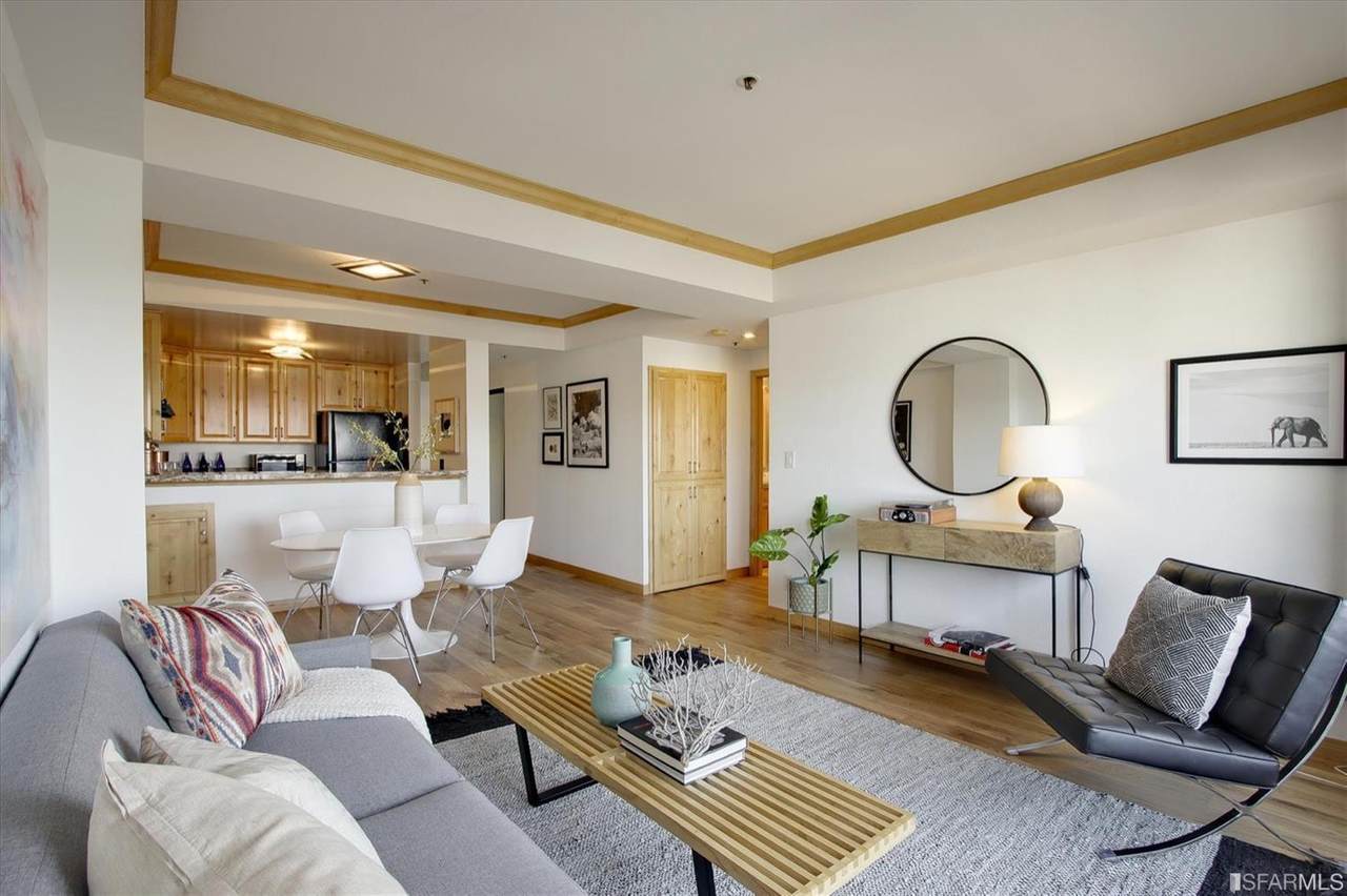 601 Van Ness Avenue - Photo 1