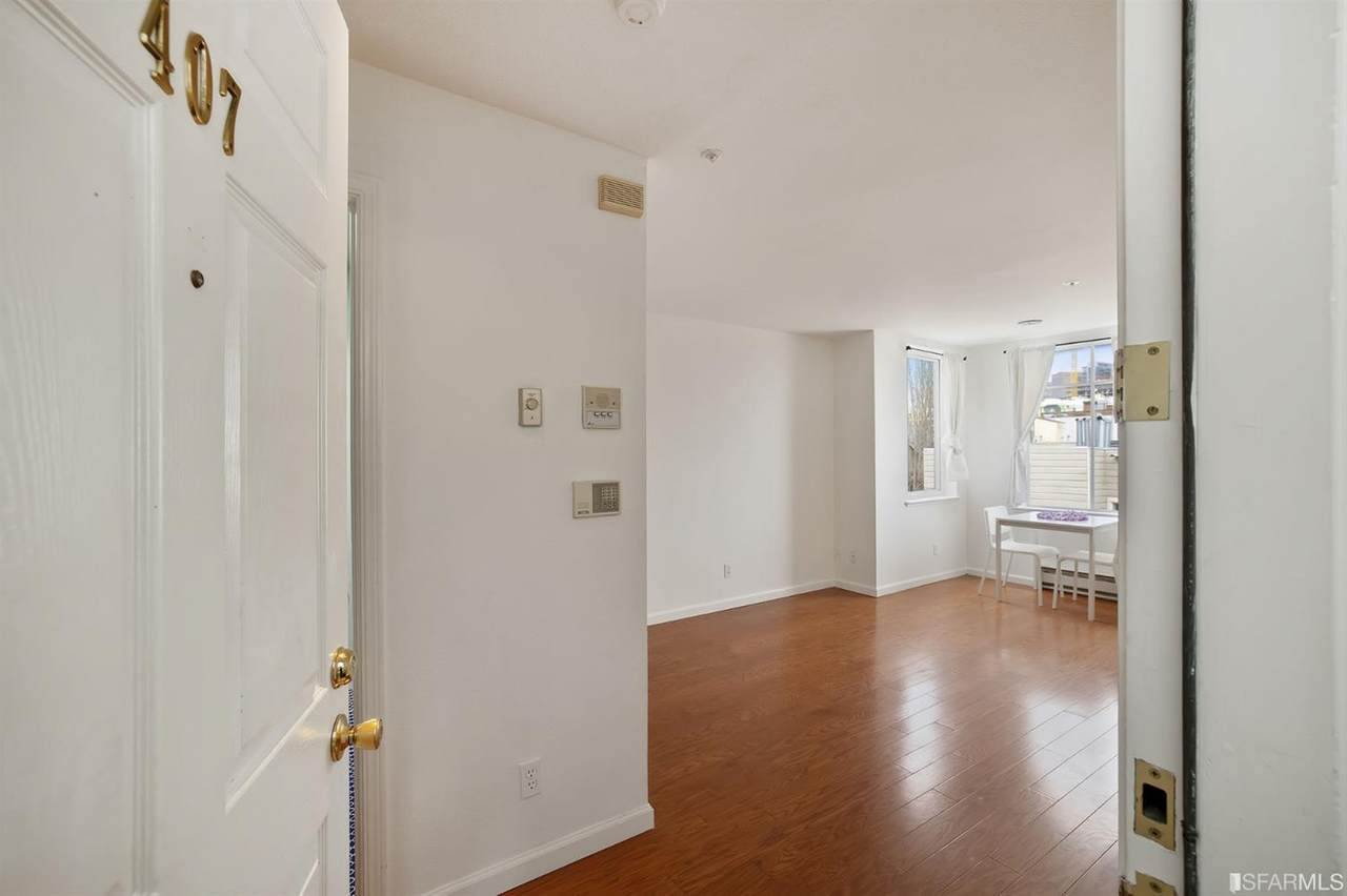 195 7th Street - Photo 1