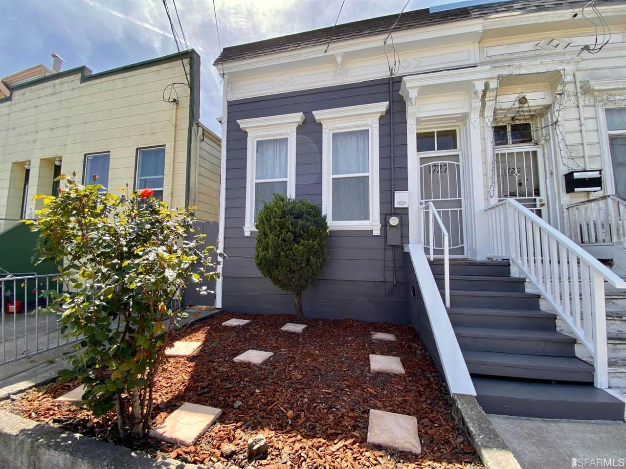 1727 Mckinnon Avenue - Photo 1